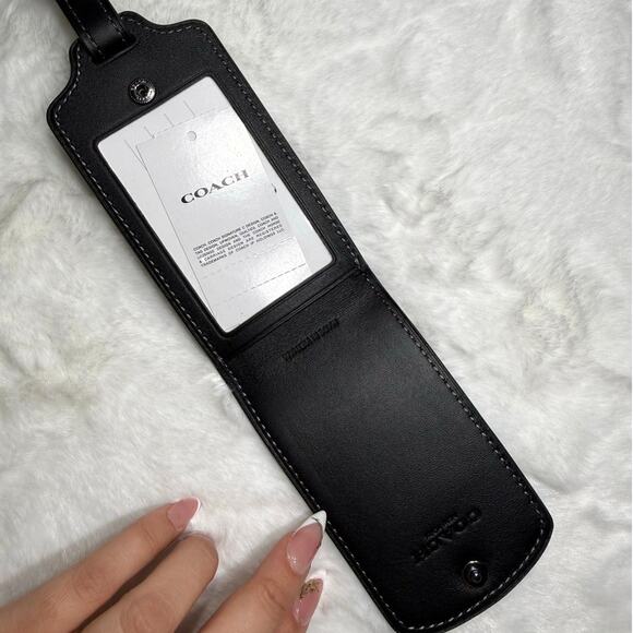 NWT COACH Luggage Tag With Penguin Print - Picture 3 of 3